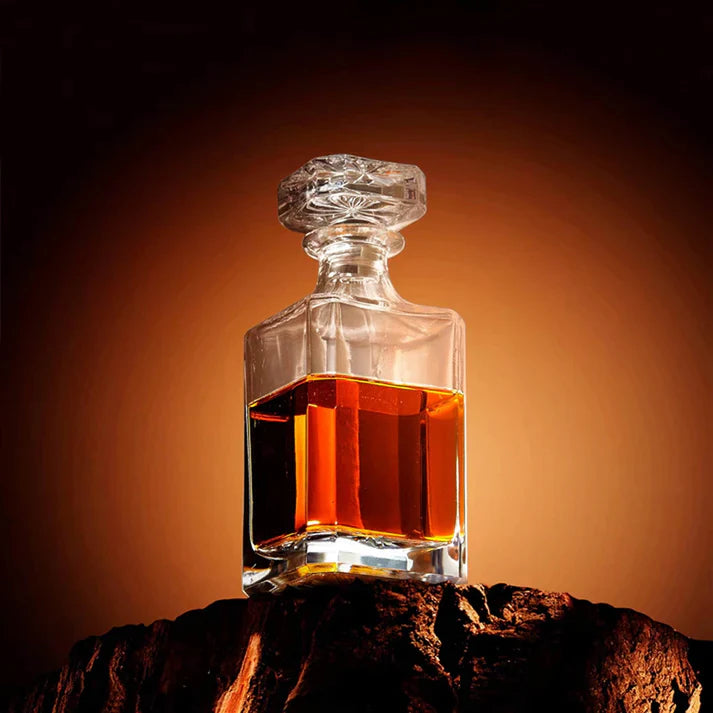 750ML Whiskey Decanter